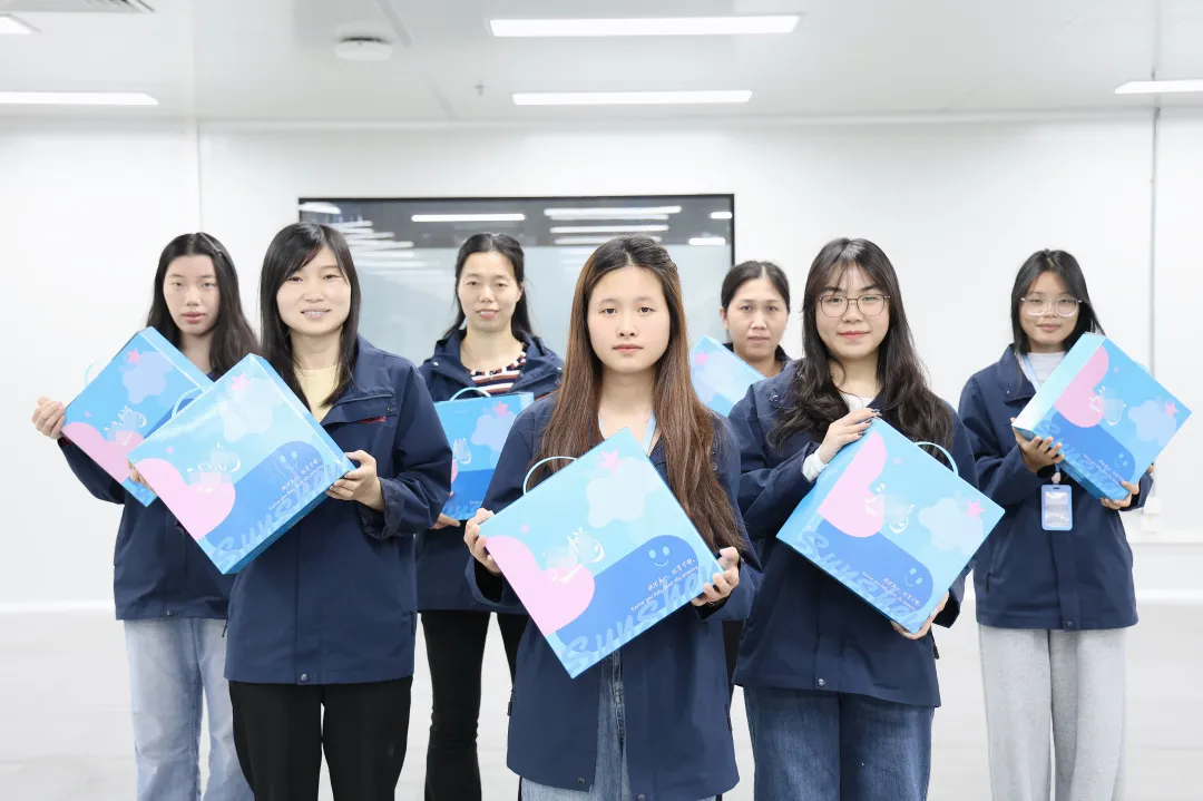 女神节：黄石“乒”出欢乐，广州“盒”你甜蜜！
